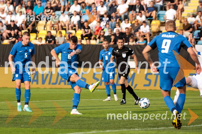  Jon Gorenc Stanković, nogometaš;  Jaka Bijol, nogometaš;  ... Slovenija - Bosna in Hercegovina, nogomet