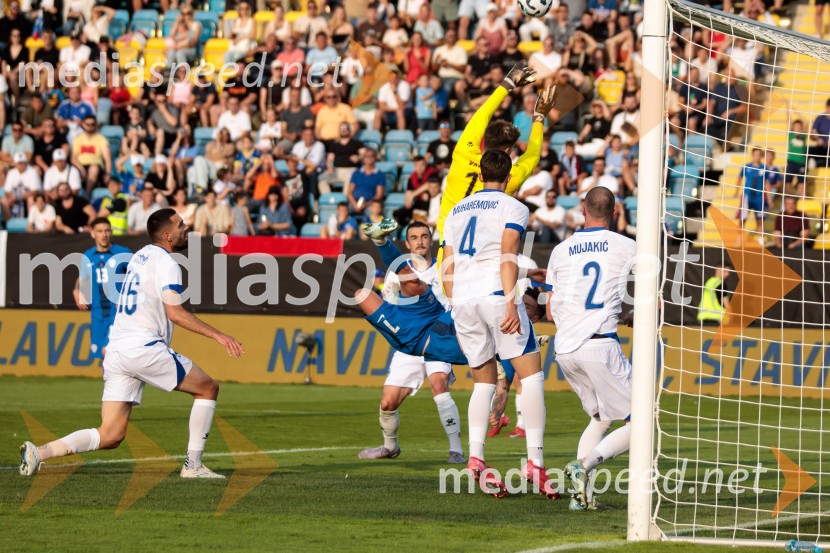 Slovenija - Bosna in Hercegovina, nogomet