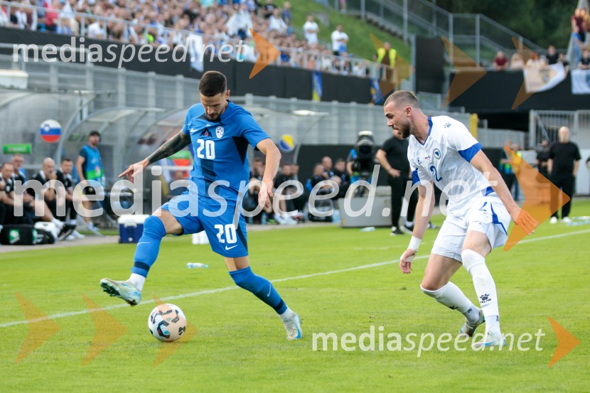  Petar Stojanović, nogometaš;  ... Slovenija - Bosna in Hercegovina, nogomet