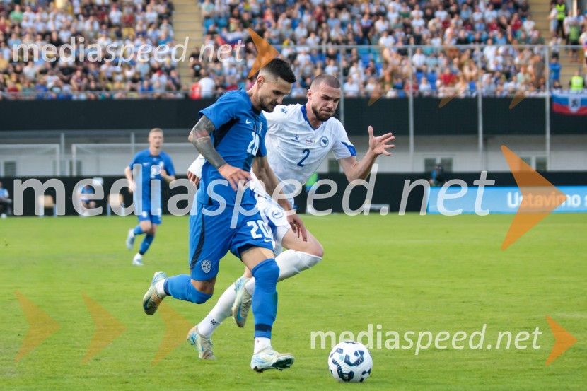  Petar Stojanović, nogometaš;  ... Slovenija - Bosna in Hercegovina, nogomet