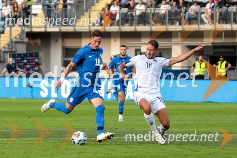  Andres Vombergar, nogometaš, Slovenija;  ... Slovenija - Bosna in Hercegovina, nogomet