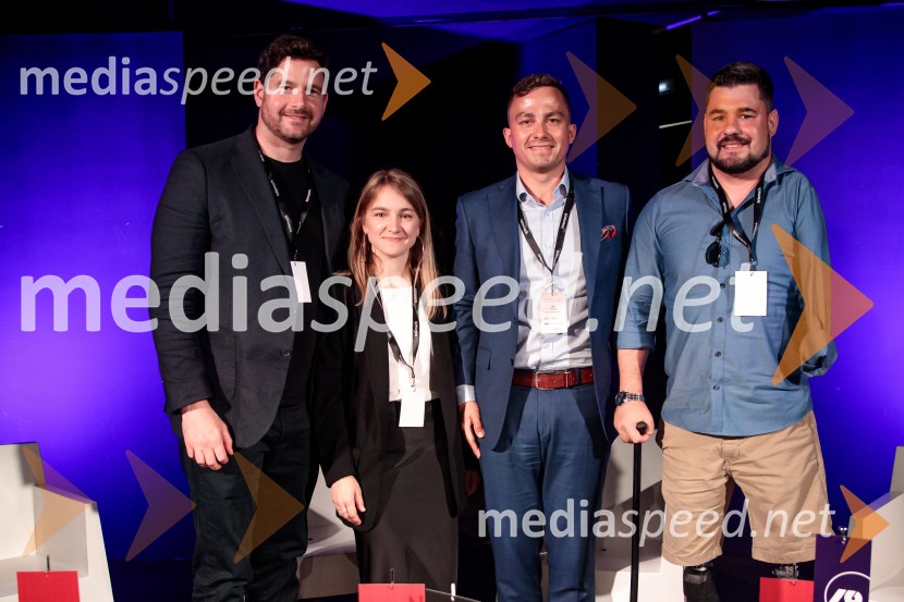  Sean Cottrell, LawInSport;  Karolina Letniowska, odvetnica B&S Law;  Jan Exner;  Darko Đurić, upokojeni slovenski paraolimpijec, plavalecPoslovni svet športa v vzhodni Evropi, konferenca