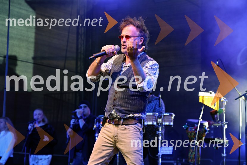  Zlatan Stipišić - Gibonni, pevecGibonni odprl 17. mednarodni festival Arsana na Ptuju