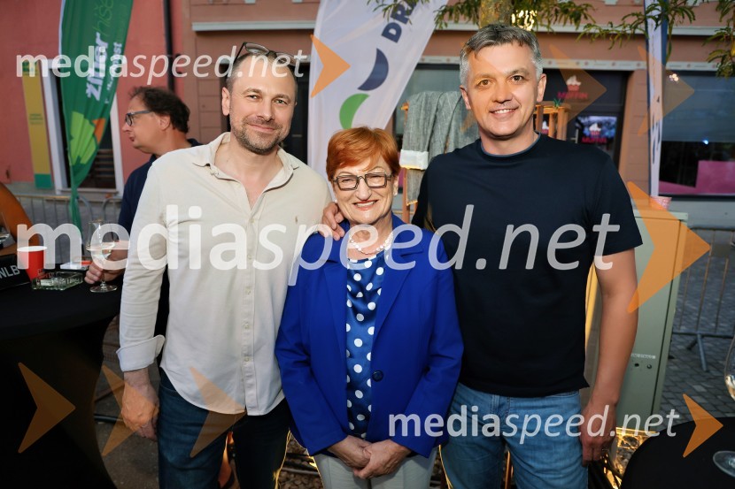  Blaž Brodnjak, predsednik uprave NLB, Manager leta 2022;  ... ;  David Visenjak, direktor trženja, Perutnina Ptuj d. d.Gibonni odprl 17. mednarodni festival Arsana na Ptuju