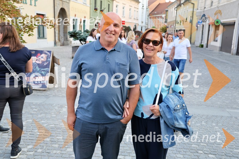  Miran Snečar, bivši župan MO Ptuj;  ... Gibonni odprl 17. mednarodni festival Arsana na Ptuju