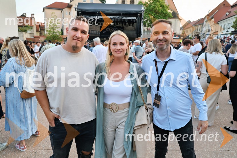  ... ;  ... ;  Mladen Delin, direktor festivala ArsanaGibonni odprl 17. mednarodni festival Arsana na Ptuju