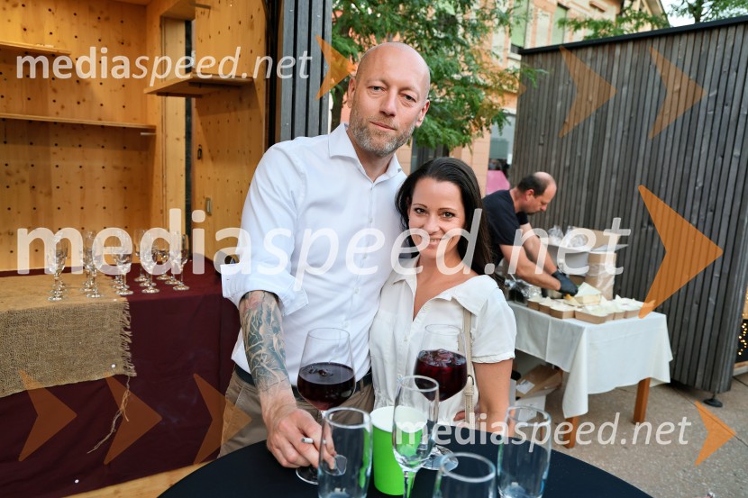 Gibonni odprl 17. mednarodni festival Arsana na Ptuju