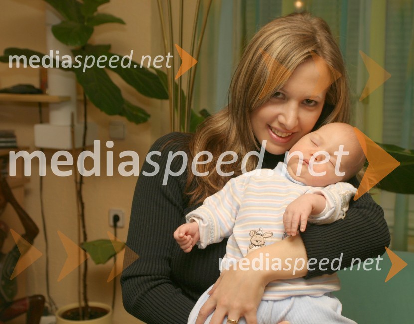 Natka Geržina in sin NikoNatka Geržina in Zvone Tomac