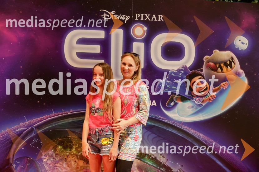  Tara Siana Fortuna;  Tamara Fortuna, blogerkaElio, premiera v Cineplexx Ljubljana