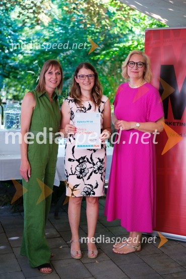  Mateja Repovž, namestnica direktorice na Marketing magazinu in direktorica DIGGIT;  Mojca Badovinac;  Katja Krasko Štebljaj, samostojna svetovalka za strateško interno komuniciranjePR lab, napredna šola za odnose z javnostmi, podelitev diplom 2025