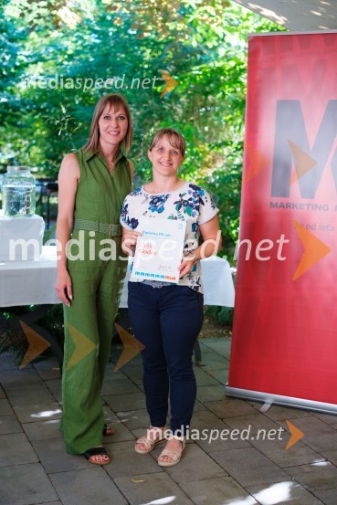  Mateja Repovž, namestnica direktorice na Marketing magazinu in direktorica DIGGIT;  Urška GodecPR lab, napredna šola za odnose z javnostmi, podelitev diplom 2025