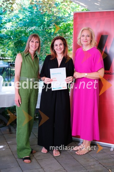  Mateja Repovž, namestnica direktorice na Marketing magazinu in direktorica DIGGIT;  Anja Kren;  Katja Krasko Štebljaj, samostojna svetovalka za strateško interno komuniciranjePR lab, napredna šola za odnose z javnostmi, podelitev diplom 2025