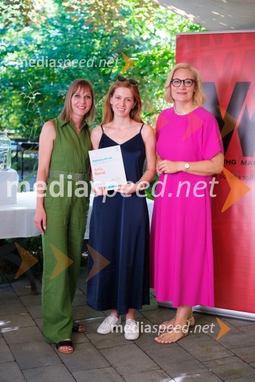  Mateja Repovž, namestnica direktorice na Marketing magazinu in direktorica DIGGIT;  Anja Sovič, vodja odnosov z javnostmi, OFEM Maribor 2023;  Katja Krasko Štebljaj, samostojna svetovalka za strateško interno komuniciranjePR lab, napredna šola za odnose z javnostmi, podelitev diplom 2025