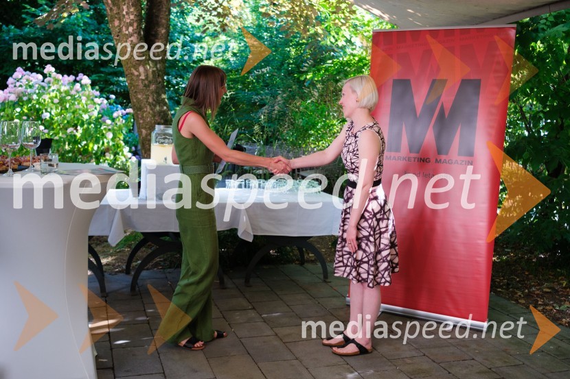  Mateja Repovž, namestnica direktorice na Marketing magazinu in direktorica DIGGIT;  Franja  ZagorcPR lab, napredna šola za odnose z javnostmi, podelitev diplom 2025