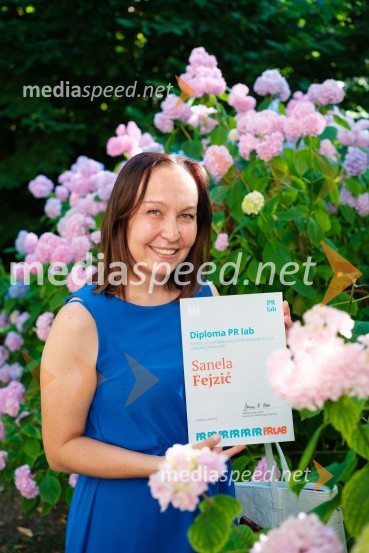  Sanela  Fejzić, revija In Store PR lab, napredna šola za odnose z javnostmi, podelitev diplom 2025