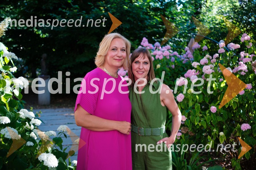  Katja Krasko Štebljaj, samostojna svetovalka za strateško interno komuniciranje;  Mateja Repovž, namestnica direktorice na Marketing magazinu in direktorica DIGGITPR lab, napredna šola za odnose z javnostmi, podelitev diplom 2025