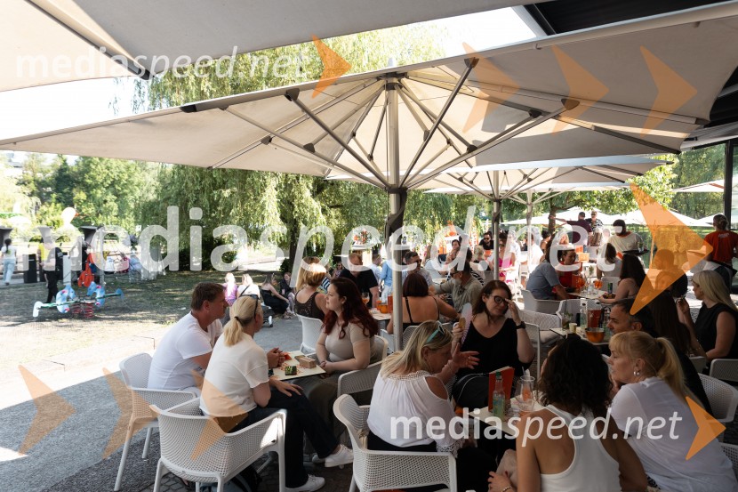 Metropolitan Happy Hour odprl poletno sezono na Špici