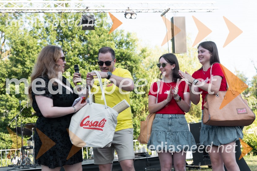  ... ;  Tomaž Pančur, povezovalec prireditev;  ... ;  ... Metropolitan Happy Hour odprl poletno sezono na Špici