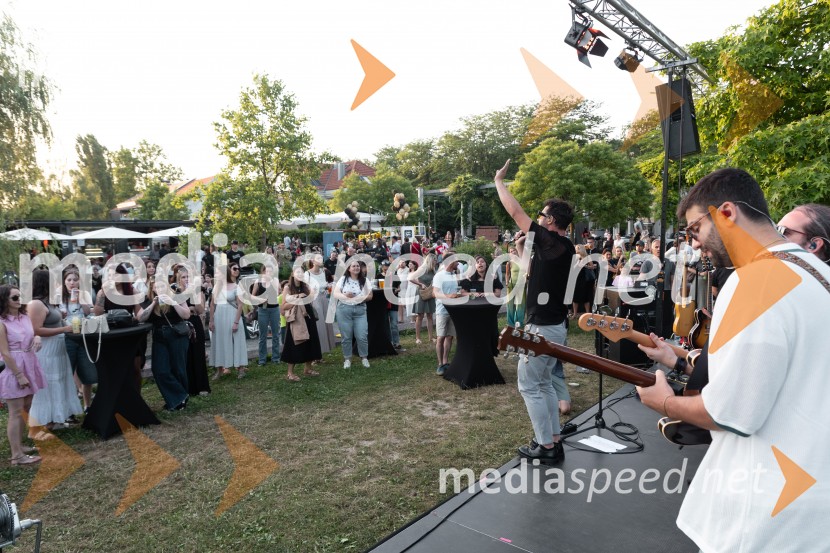 Metropolitan Happy Hour odprl poletno sezono na Špici