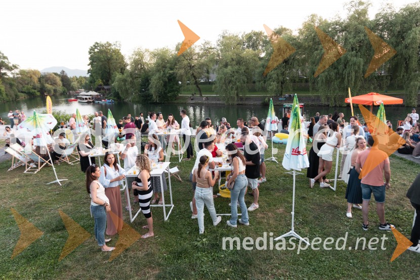 Metropolitan Happy Hour odprl poletno sezono na Špici