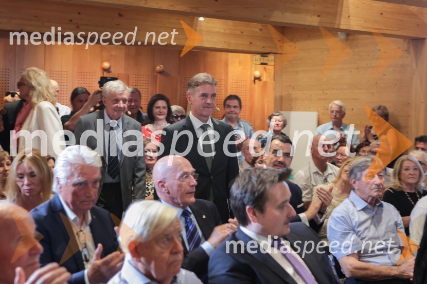 dr. Robert Golob, predsednik vlade RSDr. Robert Golob gost na Škrabčevi domačiji