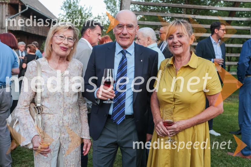  Nevenka Leban Orešič, pianistka, častna konzulka Republike Litve;  ... ;  ... Dr. Robert Golob gost na Škrabčevi domačiji