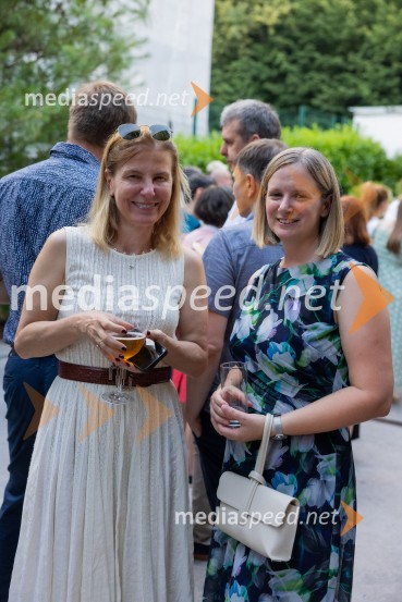  Marija Dragović;  ... Praznovanje rojstnega dneva kralja Karla III.