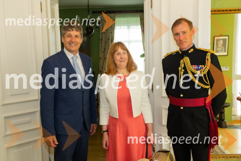 mag. Borut Sajovic, minister za obrambo RS;  Victoria Harrison, britanska veleposlanica v Sloveniji;  ... Praznovanje rojstnega dneva kralja Karla III.