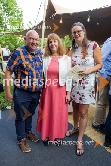  ... ;  Victoria Harrison, britanska veleposlanica v Sloveniji;  ... Praznovanje rojstnega dneva kralja Karla III.