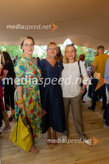  ... ; mag. Edita Kuhelj Krajnović, direktorica, Mediade; dr. Alja  Brglez, šefinja kabineta bivšega predsednika RSPraznovanje rojstnega dneva kralja Karla III.