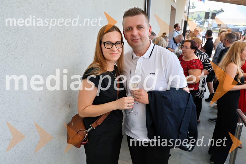  ... ;  Robert Levstek, koordinator, občina DuplekFuzija okusov Dupleka z Binetom Volčičem