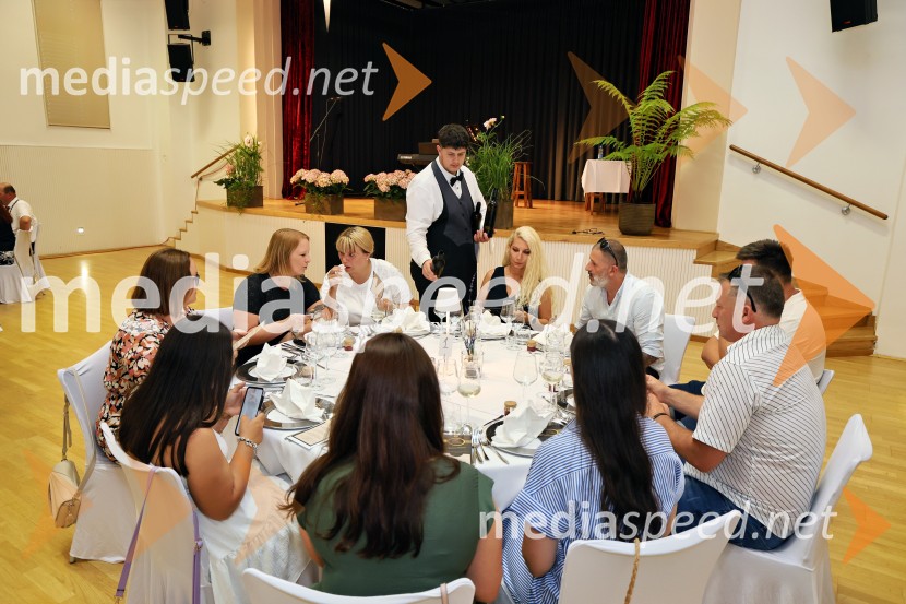 Fuzija okusov Dupleka z Binetom Volčičem