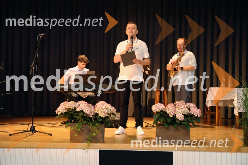  Robert Levstek, koordinator, občina DuplekFuzija okusov Dupleka z Binetom Volčičem