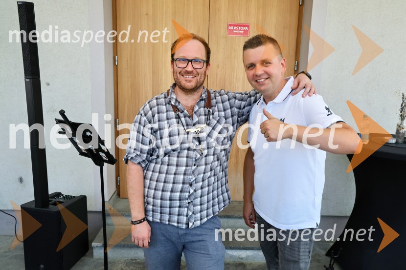  ... ;  Robert Levstek, koordinator, občina DuplekFuzija okusov Dupleka z Binetom Volčičem