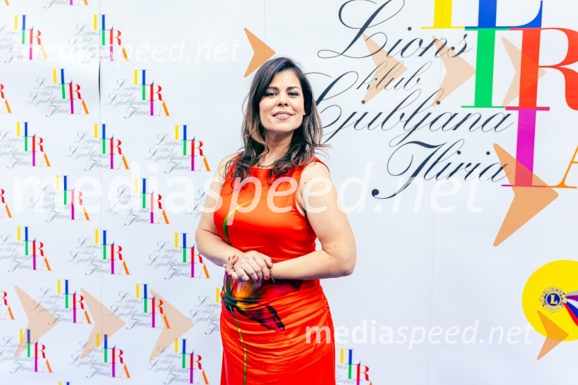  Ana Maria Mitić, stand up komičarka25. Kresna noč Lions Kluba Ljubljana Iliria