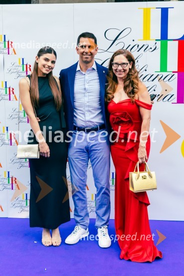  Maruša Mlakar;  Marko  Mlakar, direktor in partner, Amrop Adria;  Katja Mlakar, direktorica, agencija AVI25. Kresna noč Lions Kluba Ljubljana Iliria