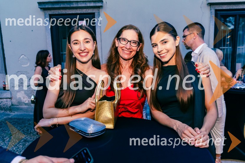  ... ;  Katja Mlakar, direktorica, agencija AVI;  Maruša Mlakar25. Kresna noč Lions Kluba Ljubljana Iliria