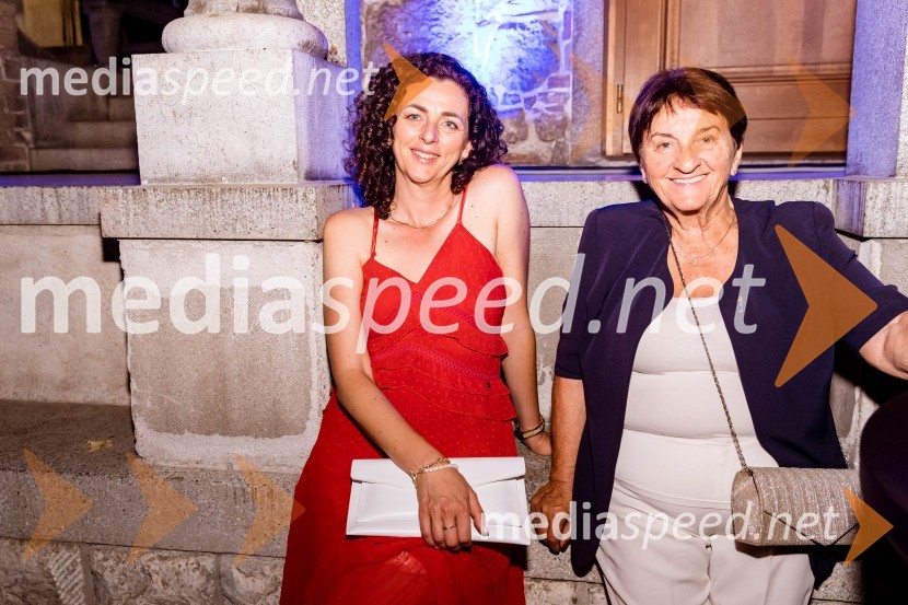  ... ;  Dunja Bohorič, predsednica odbora za SILA Bazar in članica Lions kluba Ljubljana25. Kresna noč Lions Kluba Ljubljana Iliria