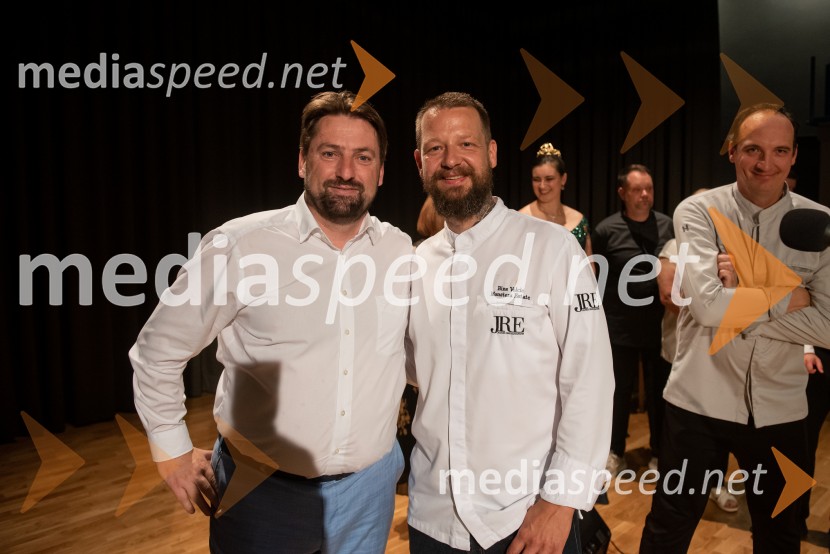  Mitja Horvat, župan občine Duplek;  Bine Volčič, kuharski mojsterFuzija okusov Dupleka z Binetom Volčičem