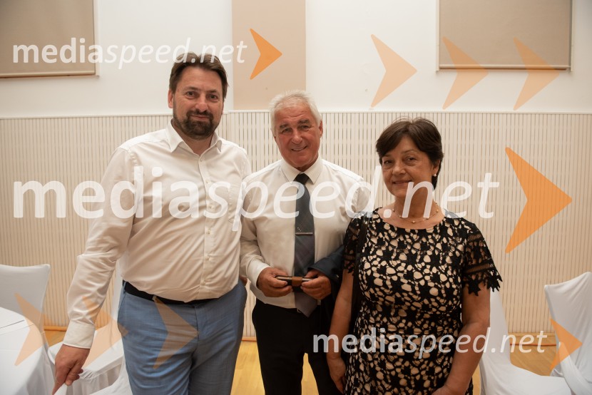  Mitja Horvat, župan občine Duplek;  ... ;  ... Fuzija okusov Dupleka z Binetom Volčičem