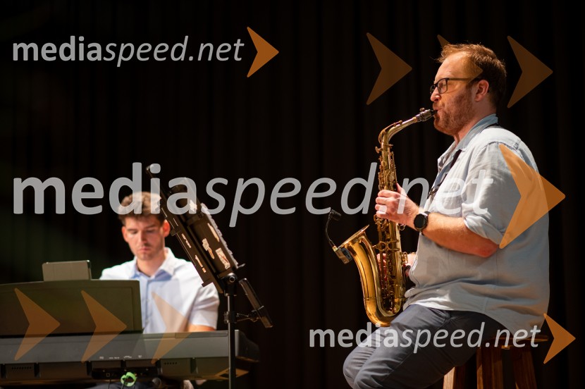 Fuzija okusov Dupleka z Binetom Volčičem