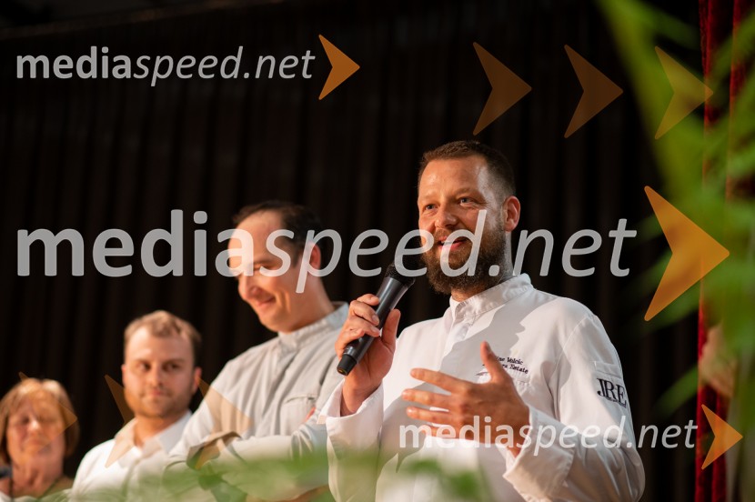  Bine Volčič, kuharski mojsterFuzija okusov Dupleka z Binetom Volčičem