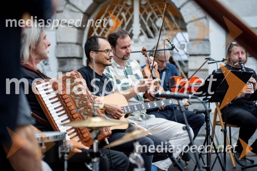  Peter Jakša, skupina Anbot;  Peter Jud, violinistDan križevniškega soseda 2025