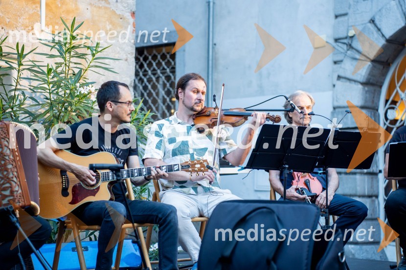  Peter Jakša, skupina Anbot;  Peter Jud, violinist;  Janez Vlaj, skupina AnbotDan križevniškega soseda 2025