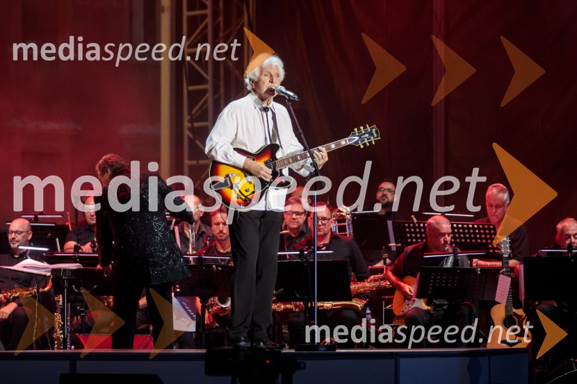  Tomo Jurak, glasbenik73. Ljubljana Festival, Poletna noč 2025, otvoritev