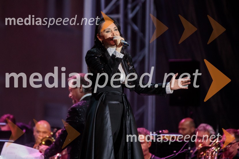  Tinkara Kovač, glasbenica73. Ljubljana Festival, Poletna noč 2025, otvoritev