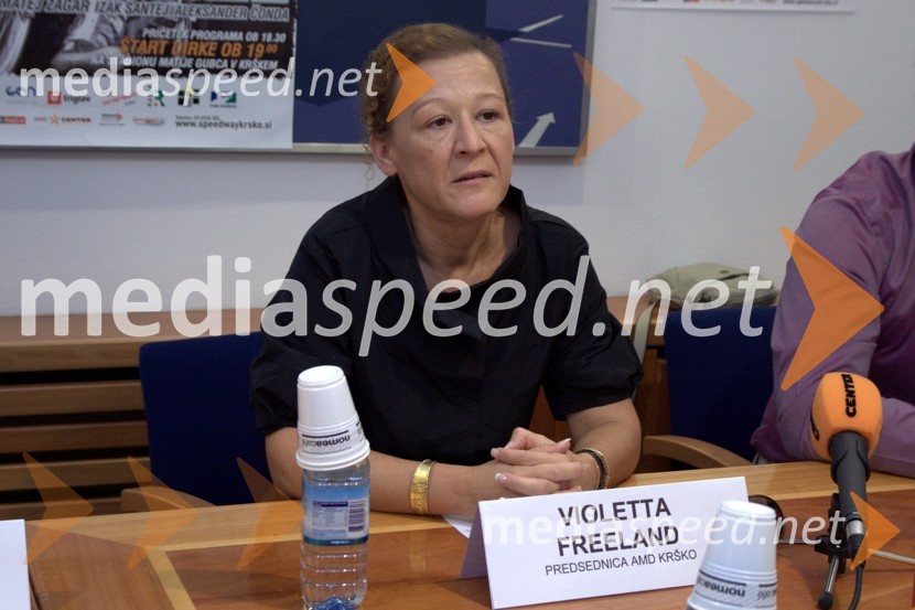 Violeta Freeland, predsednica AMD KrškoSpeedway Grand Prix v Krškem, novinarska konferenca pred dirko
