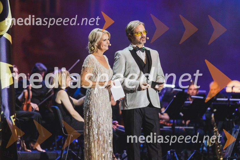  Bernarda Žarn, voditeljica;  Jurij  Zrnec, igralec73. Ljubljana Festival, Poletna noč 2025, otvoritev