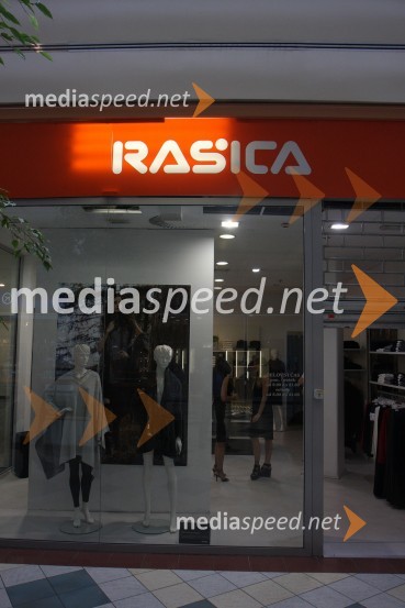 Rašica, prodajalna v EuroparkuRašica, otvoritev prodajalne v Europarku