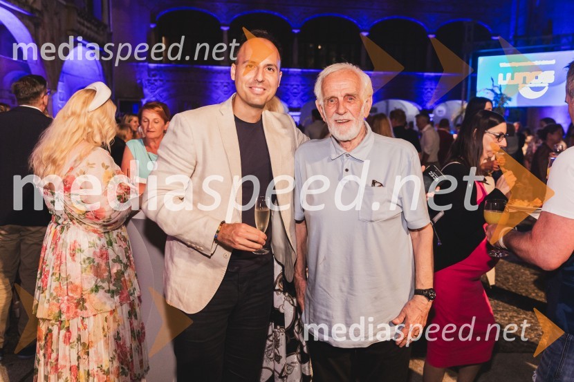  Bernardo Brizani, glasbenik, violončelist;  Mitja Meršol, nekdanji poslanec in dolgoletni urednik časopisa Delo73. Ljubljana Festival, Poletna noč 2025, otvoritev